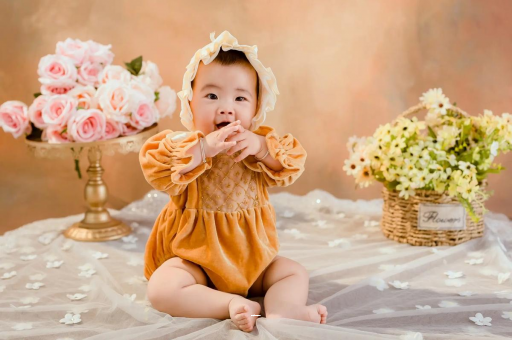包生男孩正规公司孕妇见红但肚子不痛