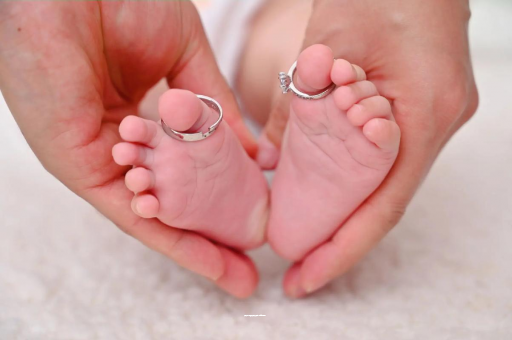 包生男孩正规公司孕妇六个月肚子多大